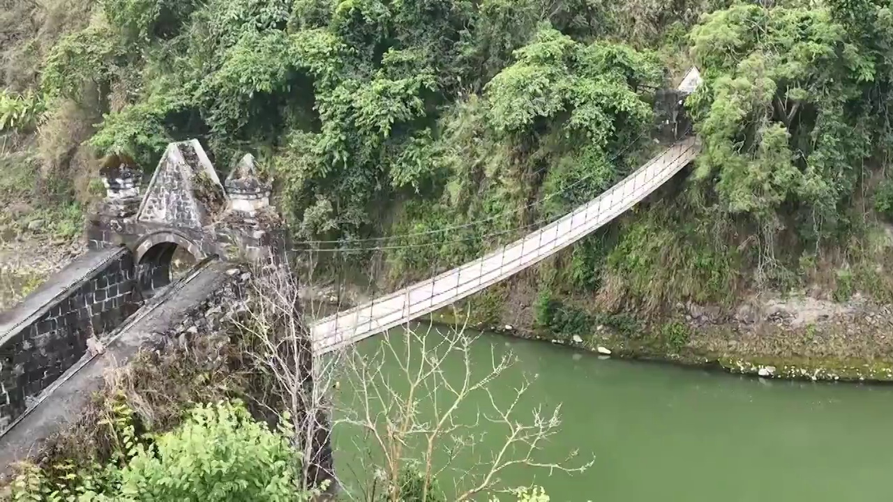 古丝绸之路-云南保山腾冲龙江铁索桥视频素材