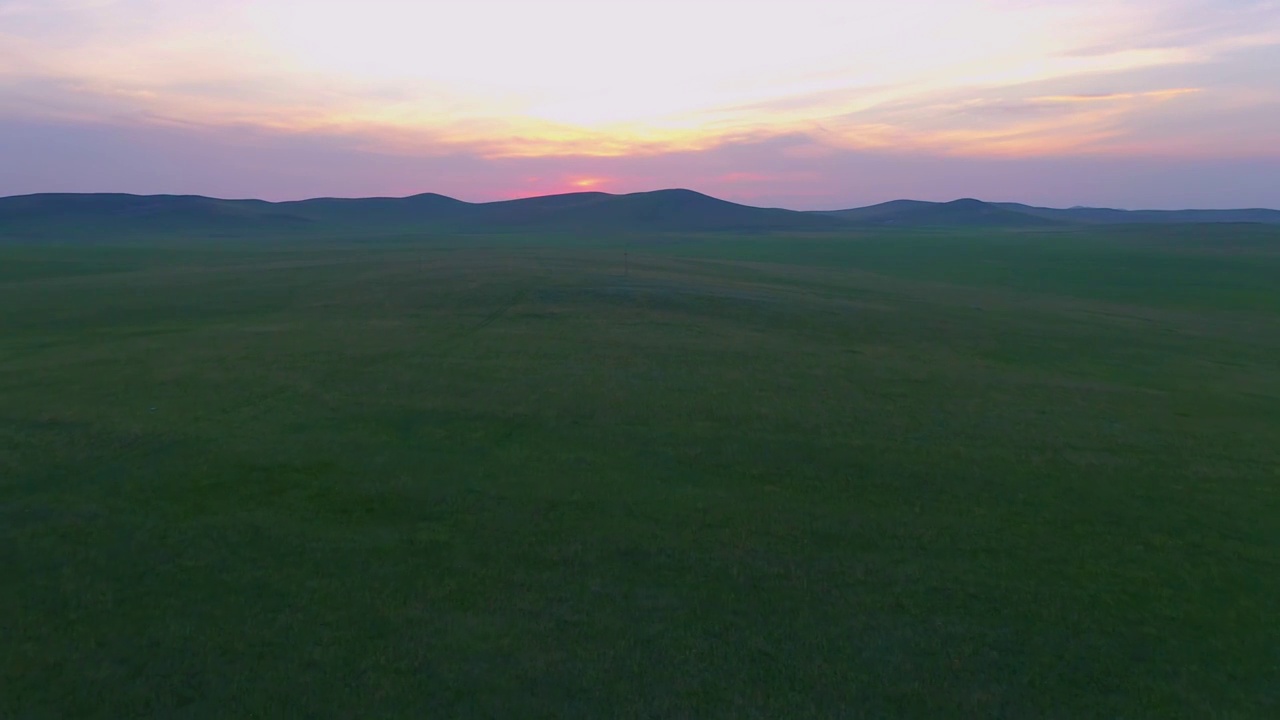 草原，黄昏视频素材