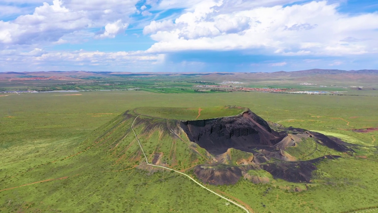 乌兰哈达，察哈尔右翼后旗，火山地貌视频下载
