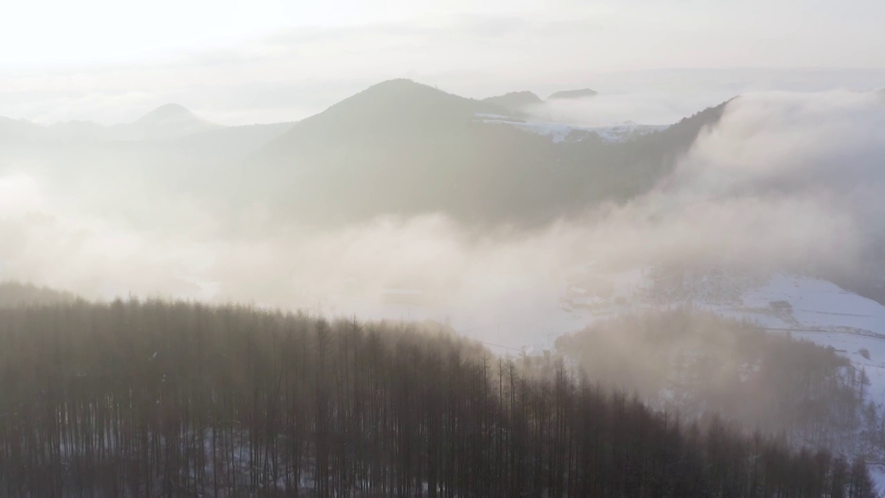 4k航拍恩施雪山雾凇风光视频素材