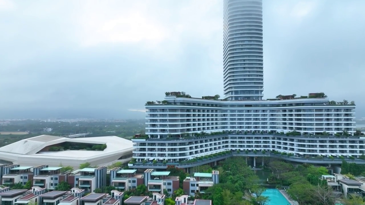 航拍三亚市酒店建筑风光视频素材