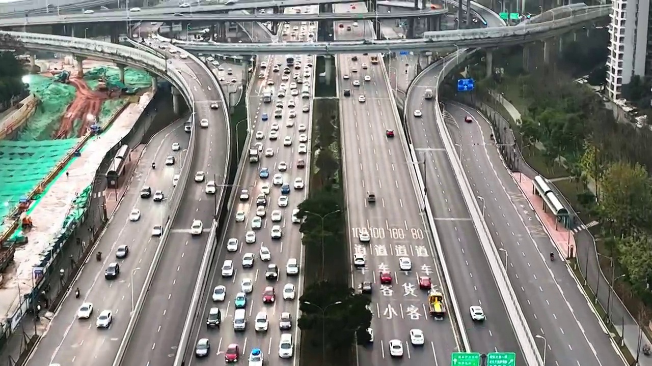 成都三环路上的交通 车来车往的延时摄影视频素材
