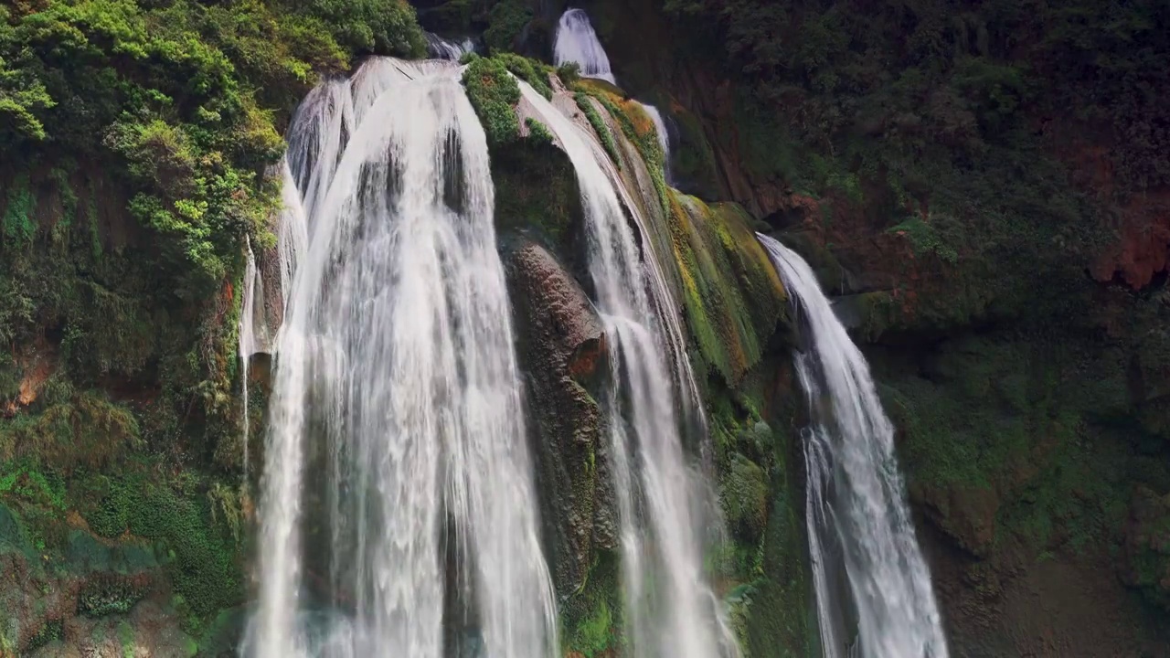 云南石林大叠水瀑布视频视频素材