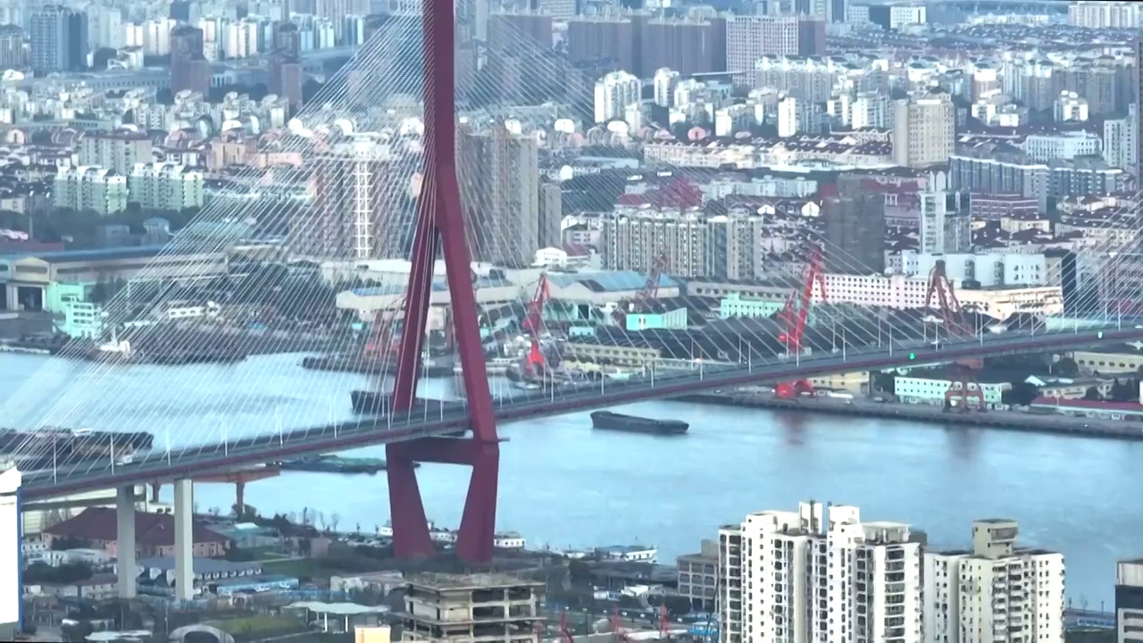 上海疫情期间杨浦大桥航拍视频素材