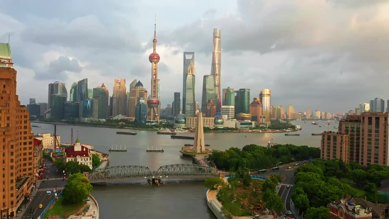 上海 地标 陆家嘴 白昼 航拍视角 4K视频素材