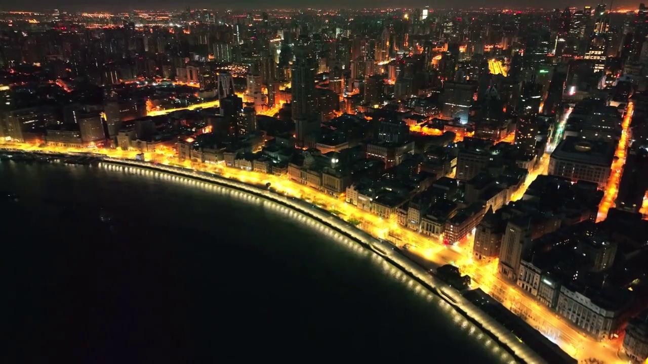 航拍上海外滩夜景4k视频视频素材