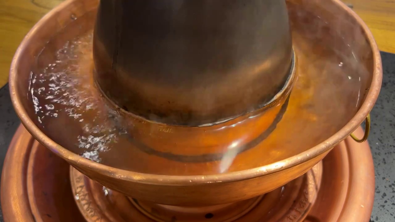 白水涮铜锅视频素材