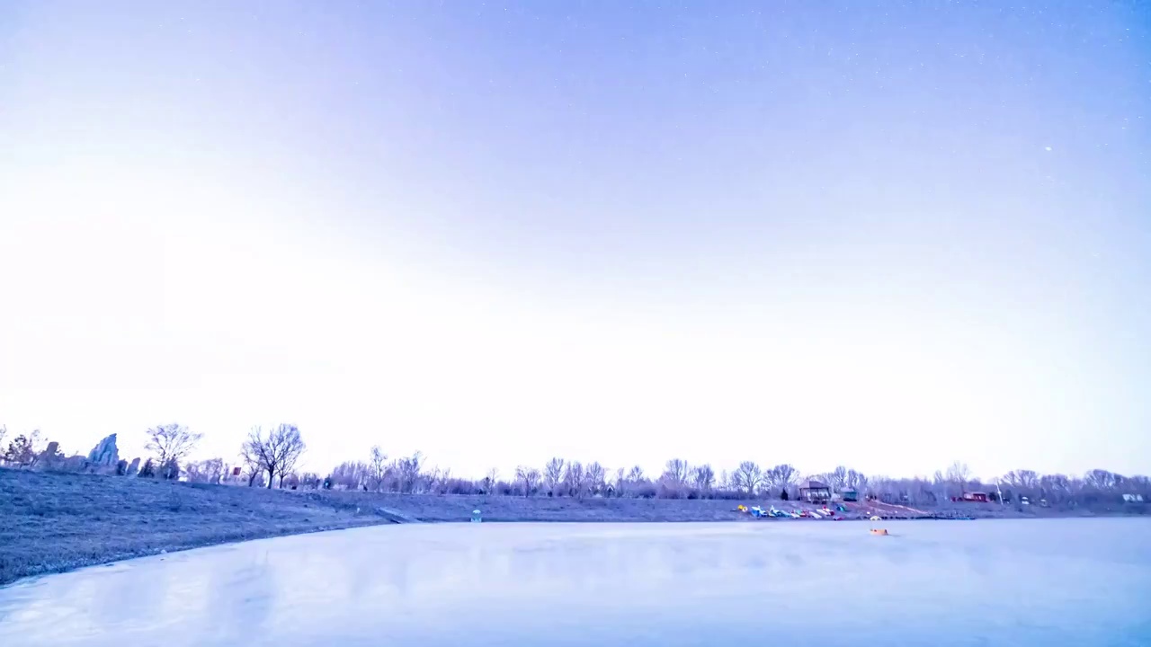 宁夏冰湖上的星空8k延时视频素材
