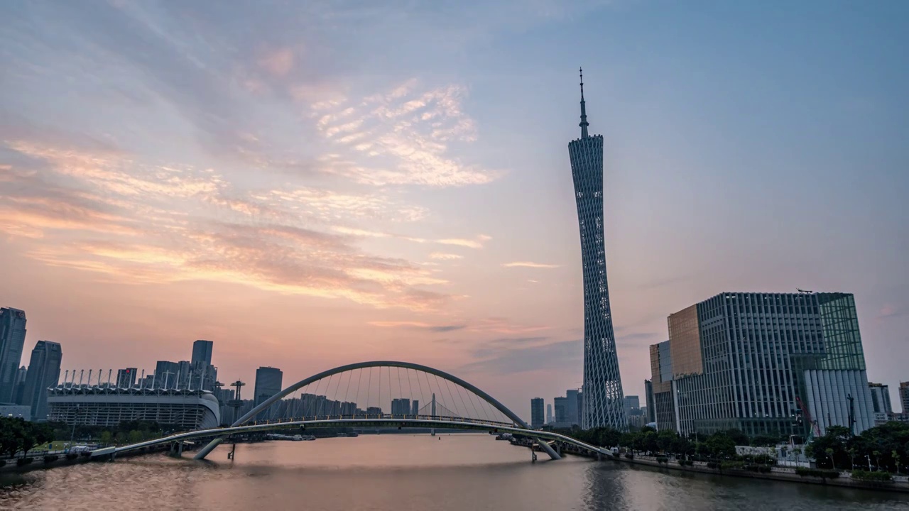 广州塔与海心桥的日出延时视频素材