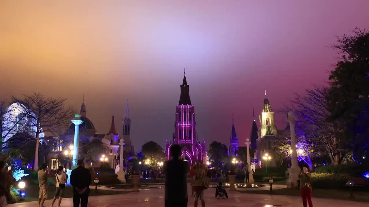 世界最大花型人工岛中国海南儋州海花岛婚礼广场灯光秀定位延时视频素材