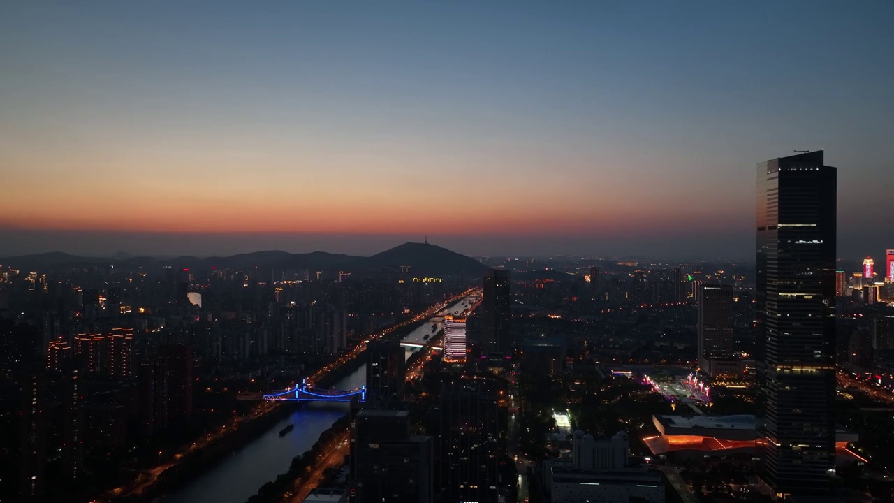 京杭大运河无锡城区段夜晚视频素材