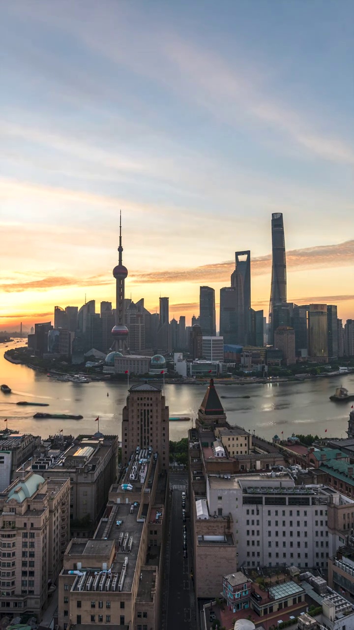 中国上海地标建筑日出城市风光延时全局视频素材