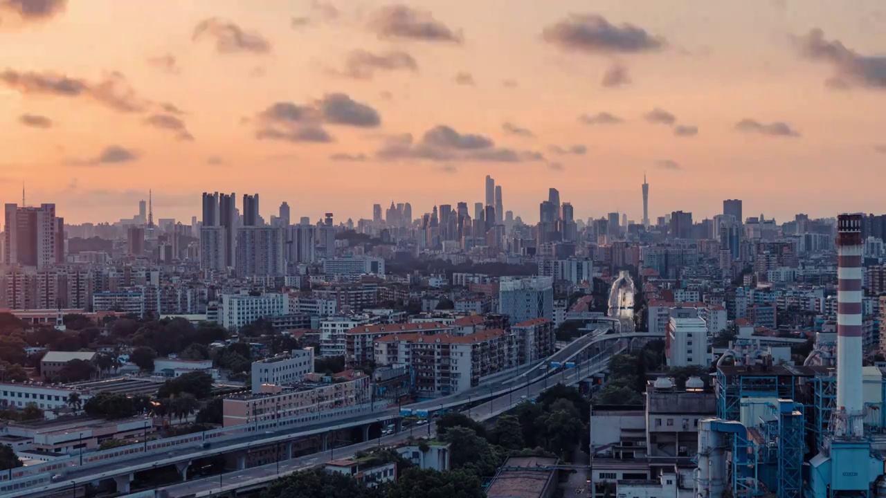 广州环城高速与地标建筑的日出视频素材