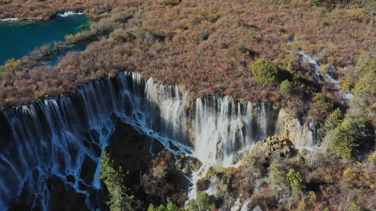 航拍九寨沟诺日朗瀑布和珍珠滩瀑布视频素材