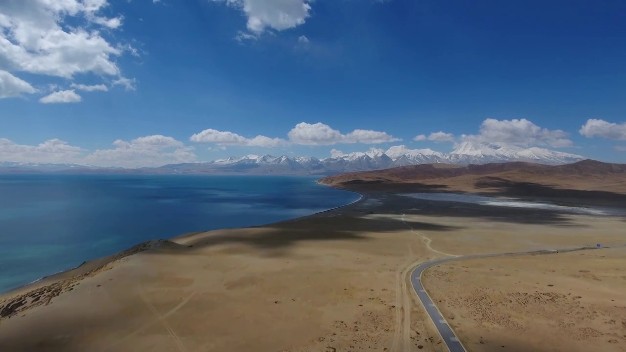 西藏阿里地区玛旁雍措湖视频下载