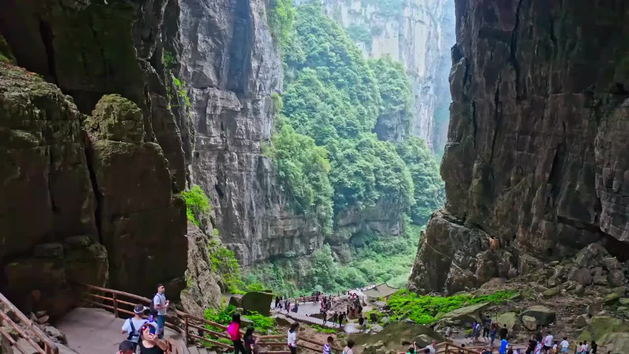 重庆武隆天生三桥航拍视频素材