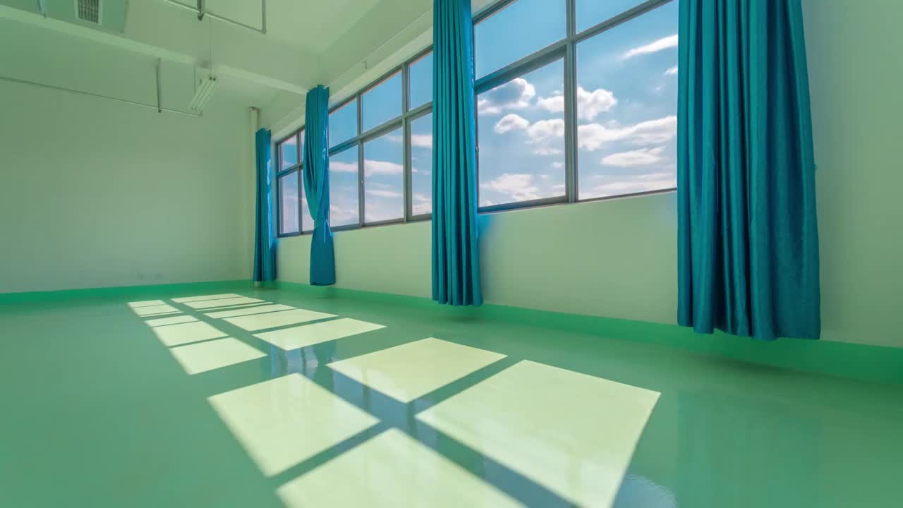 学校教室窗户投射光影延时摄影视频素材