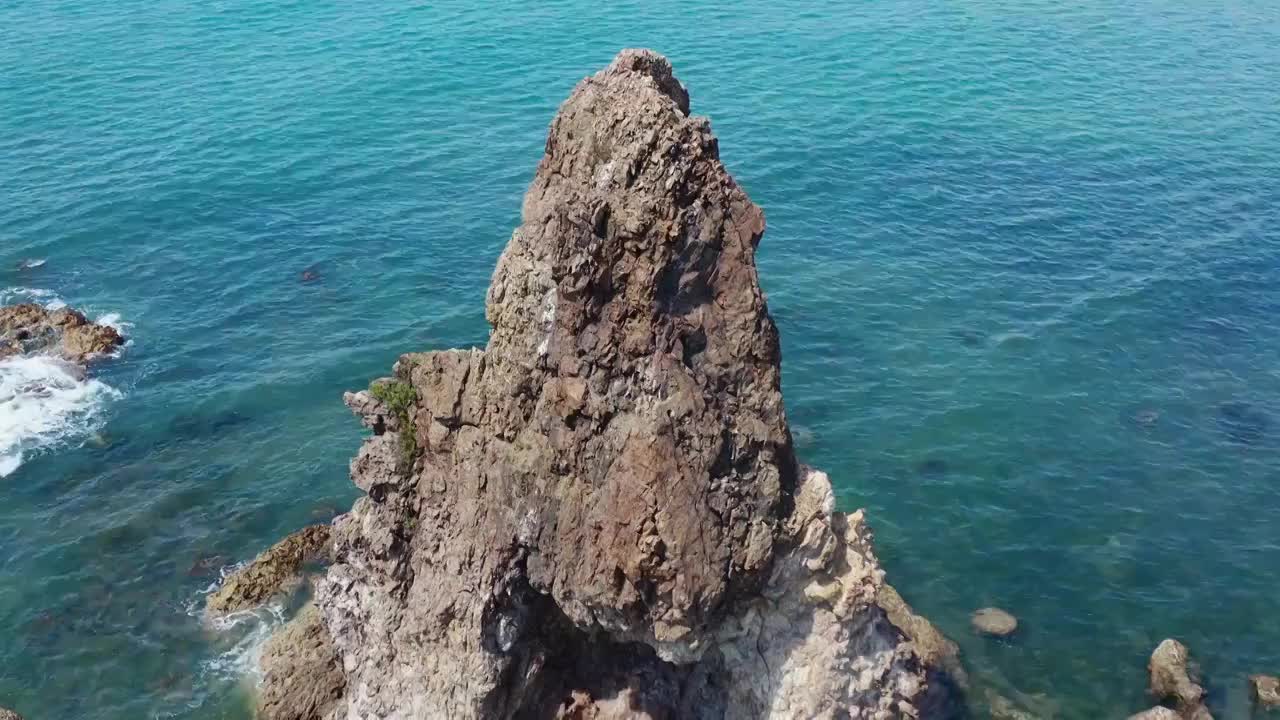 青岛石老人风光航拍4K视频视频素材