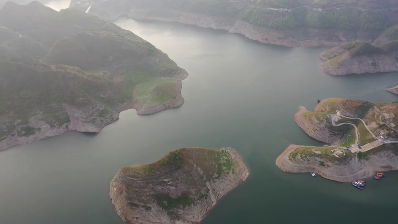 航拍贵州第一湖支嘎阿鲁湖（六）视频素材