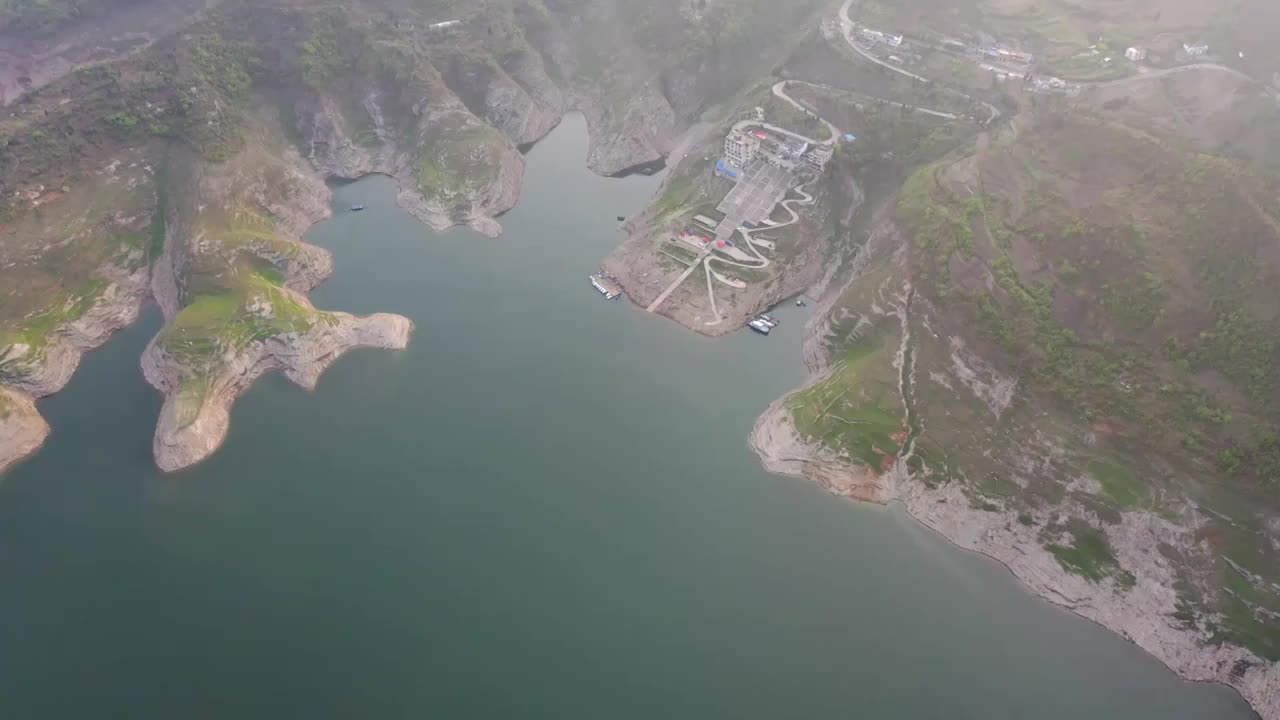 航拍贵州第一湖支嘎阿鲁湖（七）视频素材