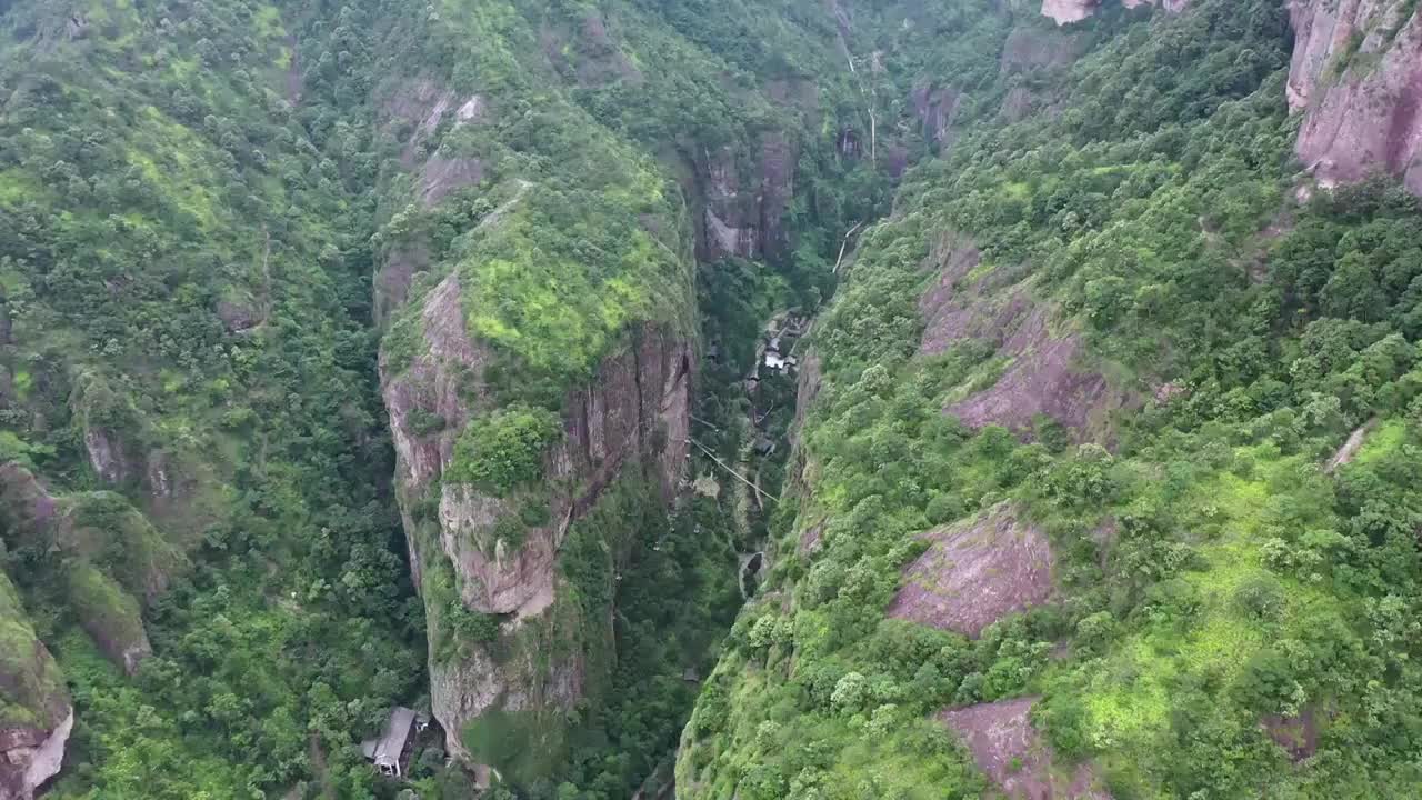 雁荡山森林公园高空视角视频素材