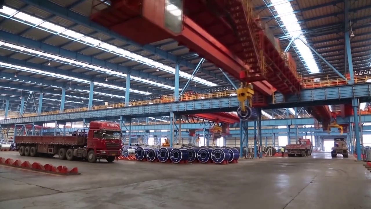 中国的钢铁生产厂内部生产（选编）视频素材