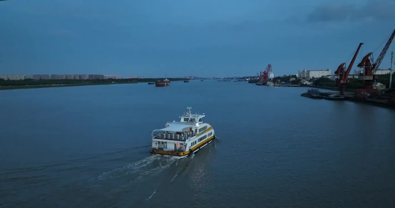 上海黄浦江轮渡航拍视频素材
