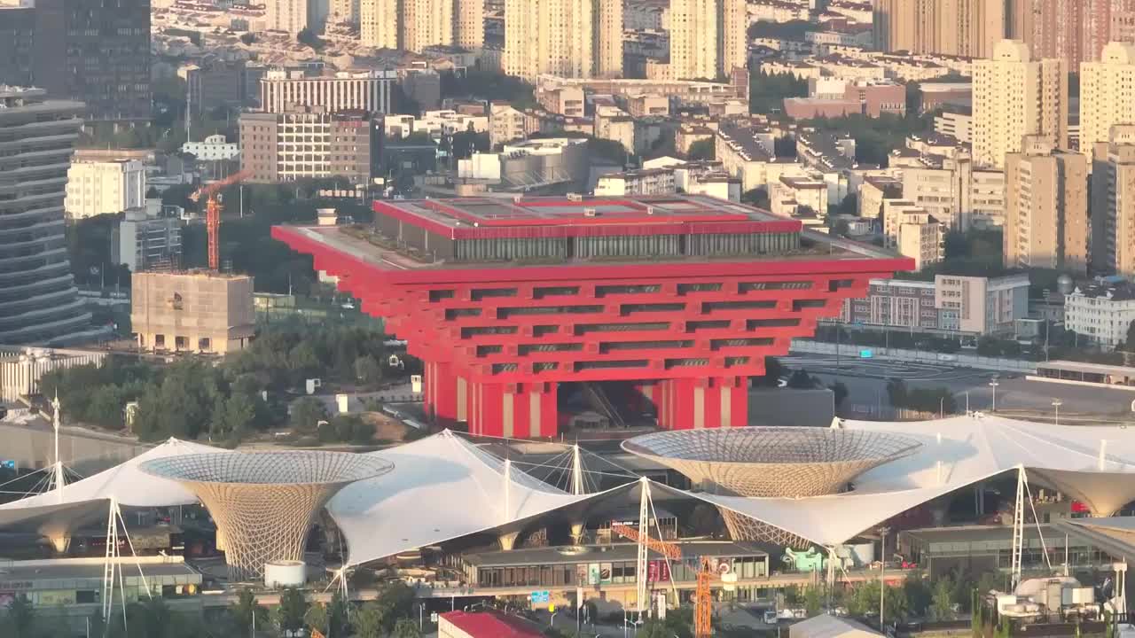 上海世博会中国馆城市风光航拍视频素材