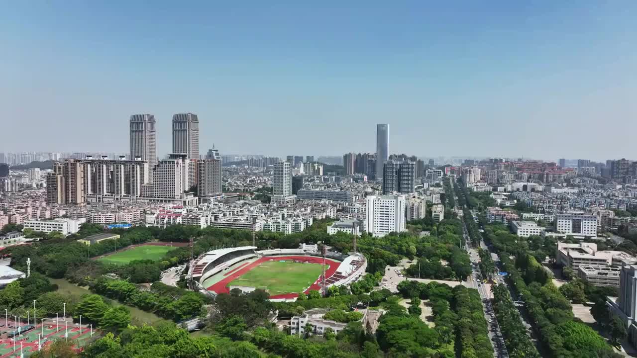 中山市城市地标风光利和广场 中山体育场视频下载