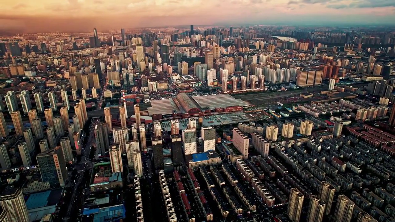 中国辽宁沈阳站火车站航拍城市风景视频素材