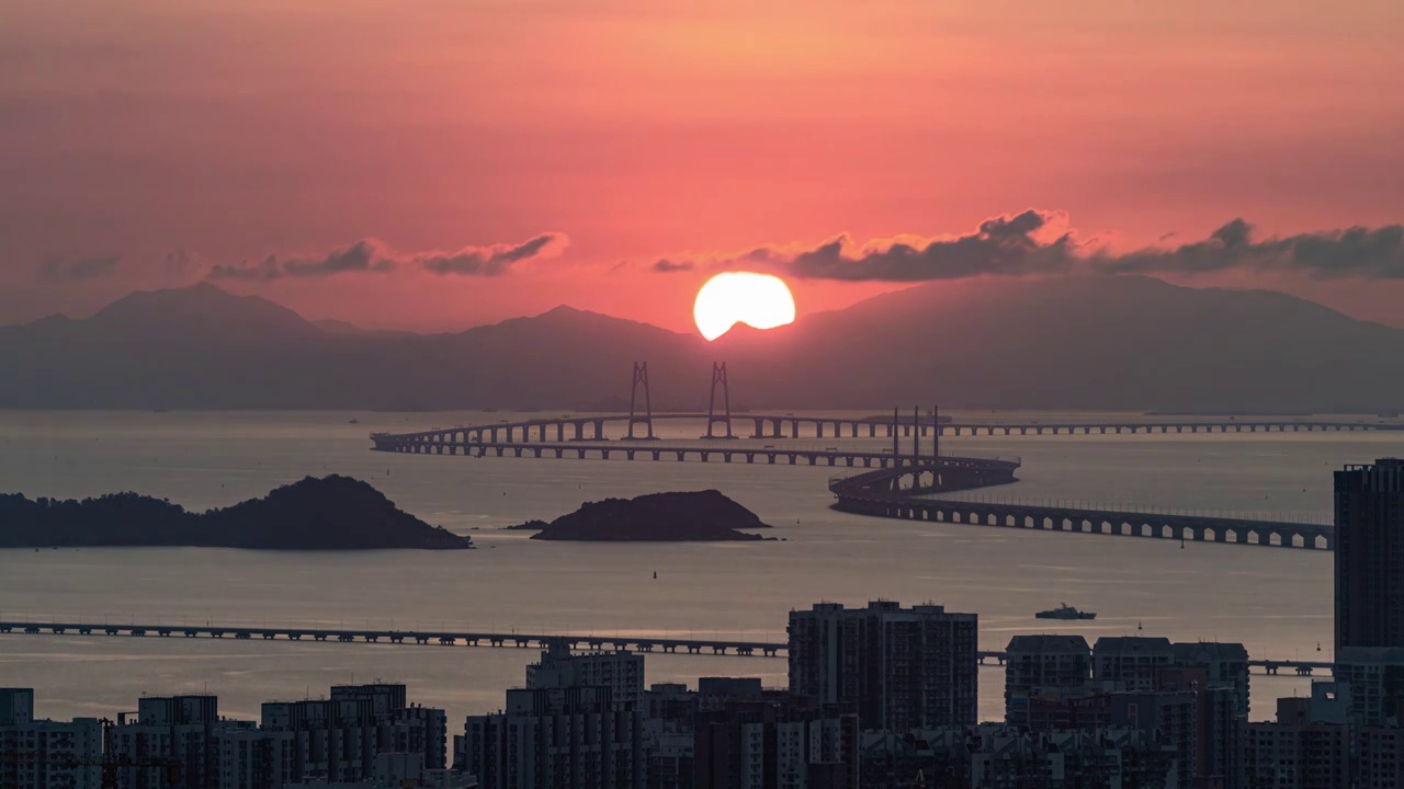 港珠澳大桥日出太阳上升8k延时摄影视频下载