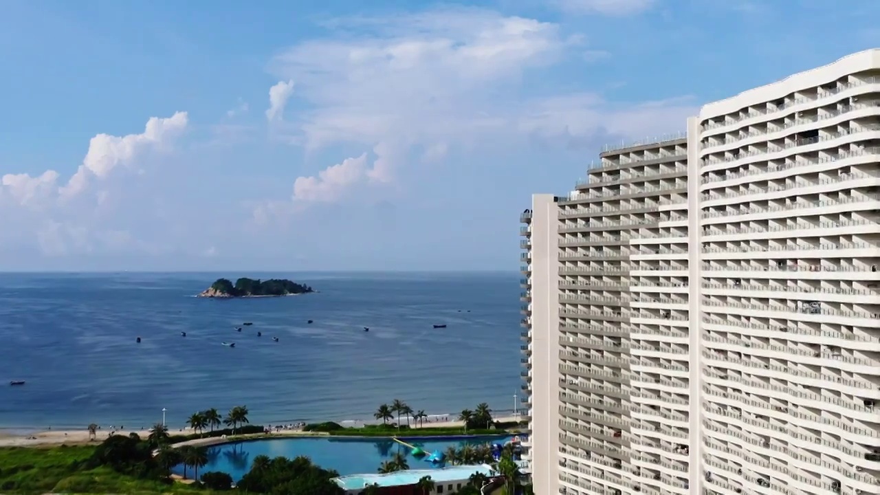 广东阳江海陵岛海边度假公寓视频素材