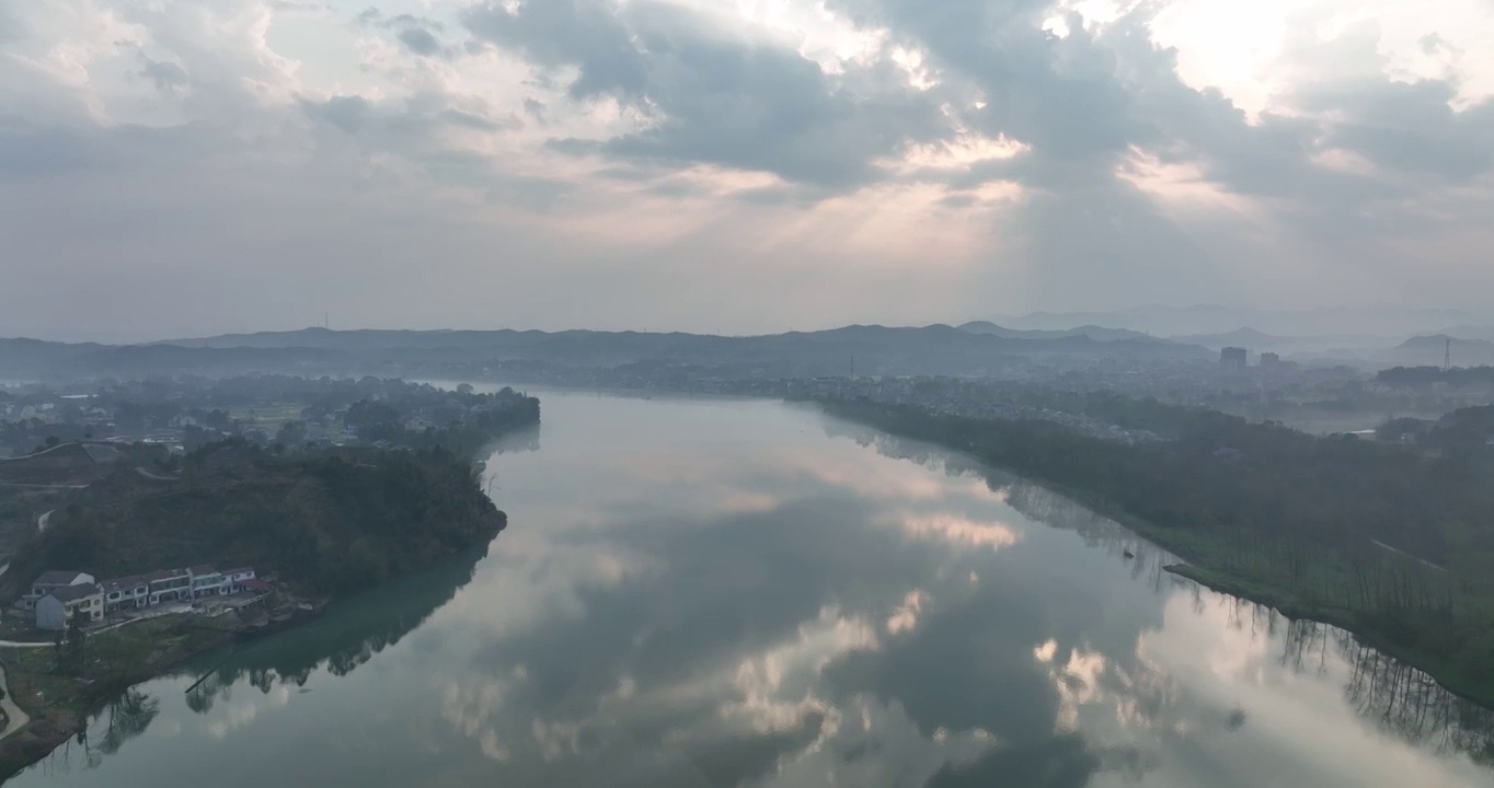 风景 河流 水 山 湖 云 环境 振兴 乡村 美丽乡村视频素材
