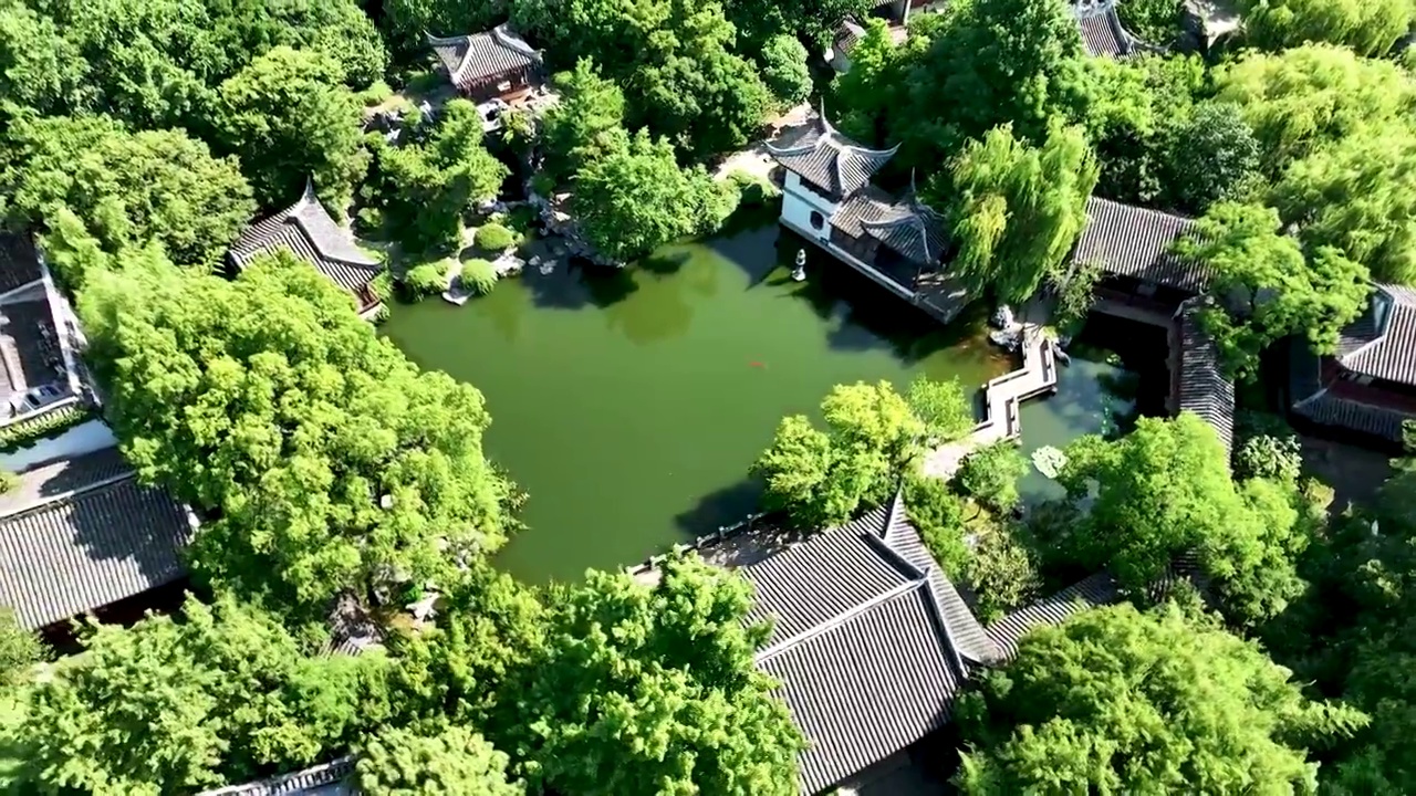 江苏苏州同里古镇，珍珠塔景园视频素材