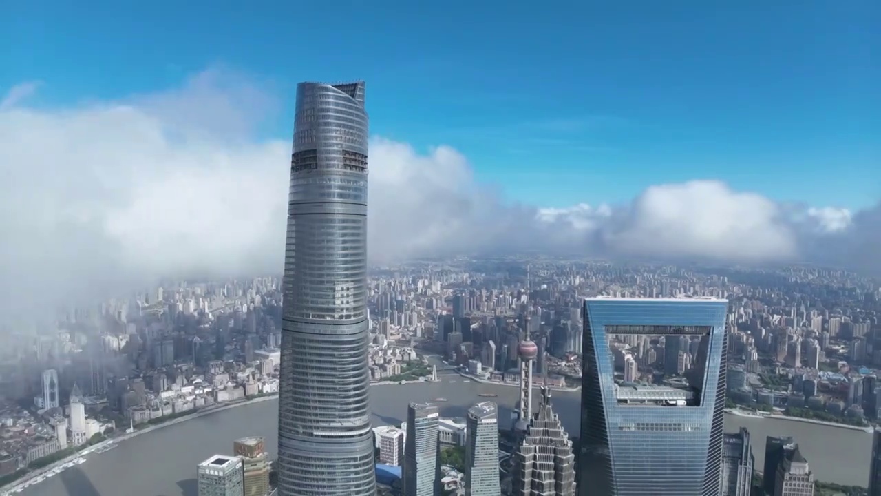 上海陆家嘴三件套云海无人机延时摄影视频素材
