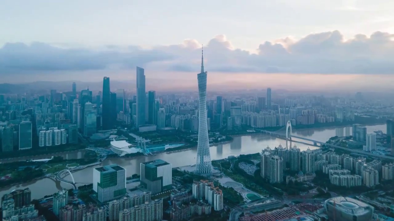 广州城市天际线日出风光延时摄影航拍视频素材