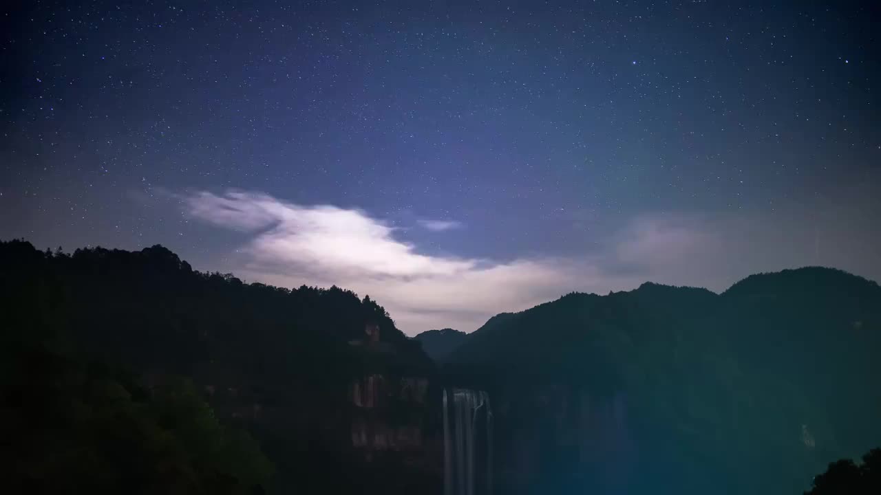 重庆四面山大瀑布星空延时视频素材