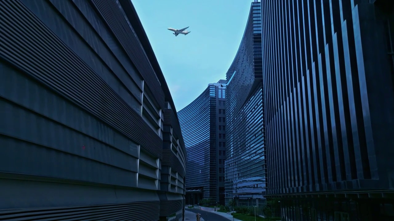 郑州金融岛商业体大楼 4k航拍视频下载