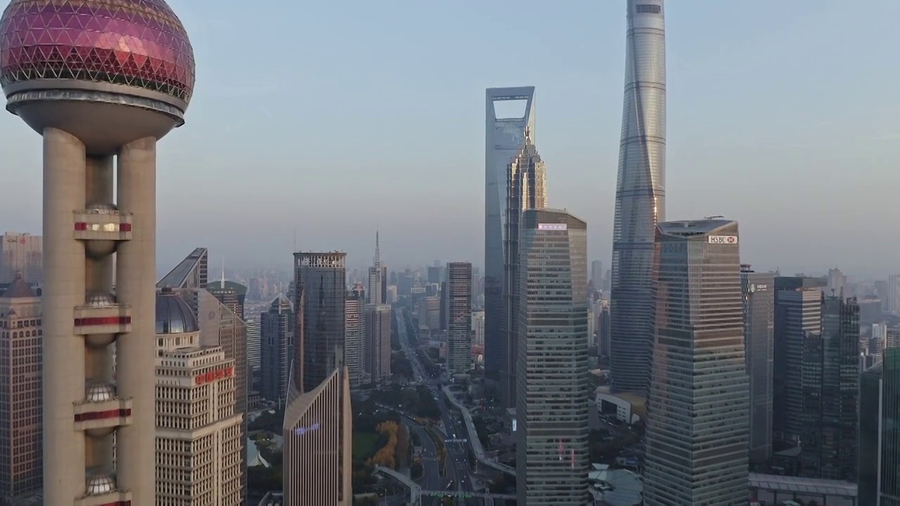 航拍上海陆家嘴金融区著名建筑风光视频素材