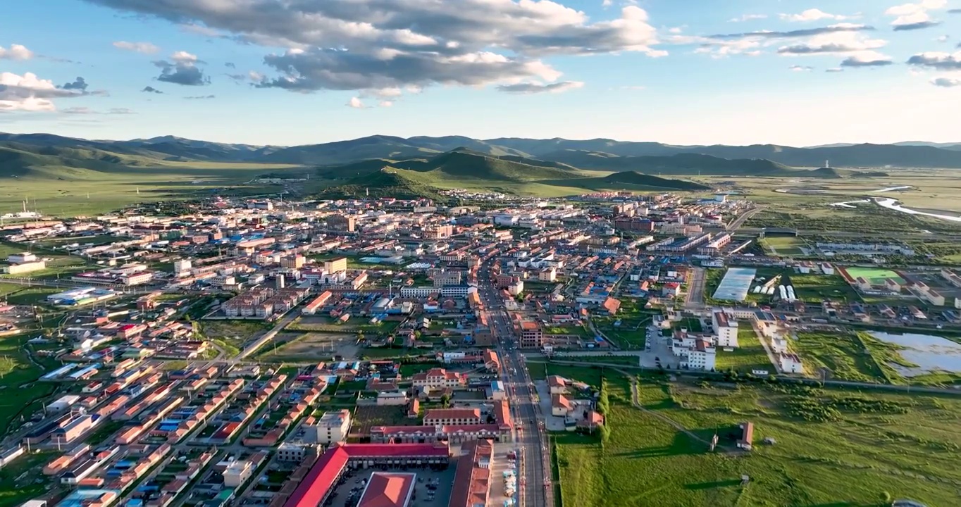 川西阿坝藏族羌族自治州红原县城市风光视频下载