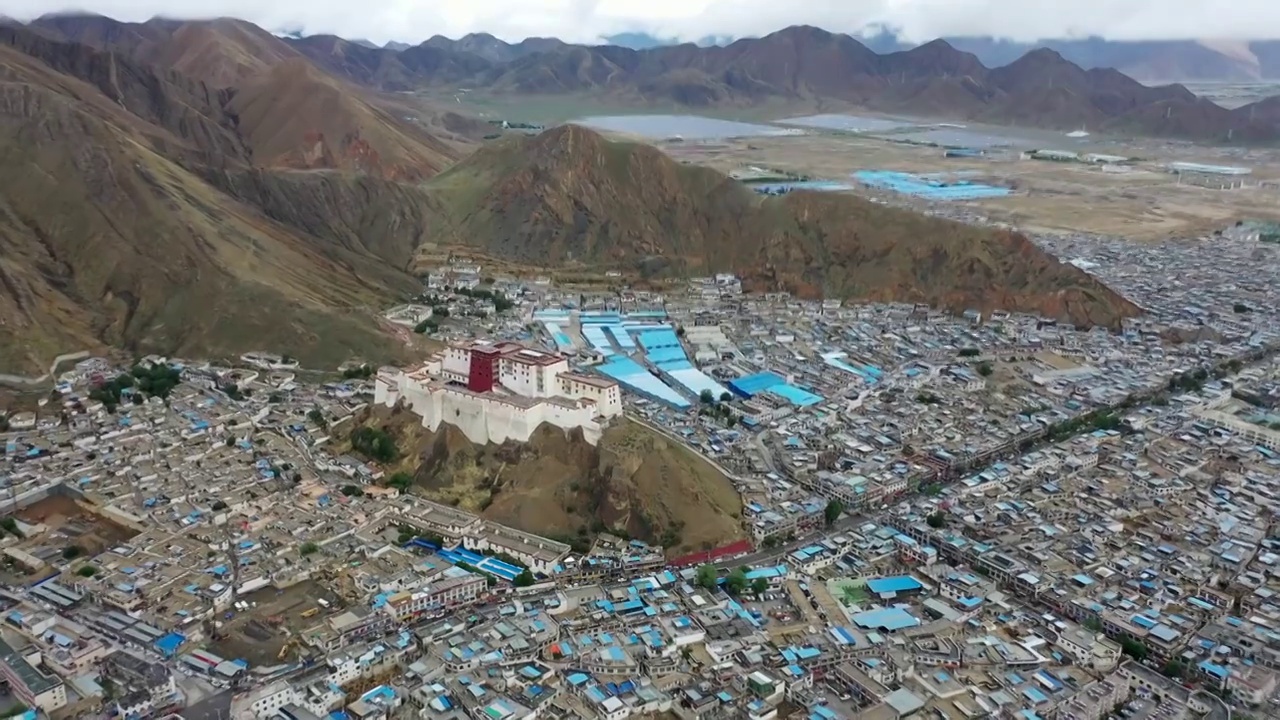 西藏日喀则小布达拉宫航拍视频素材