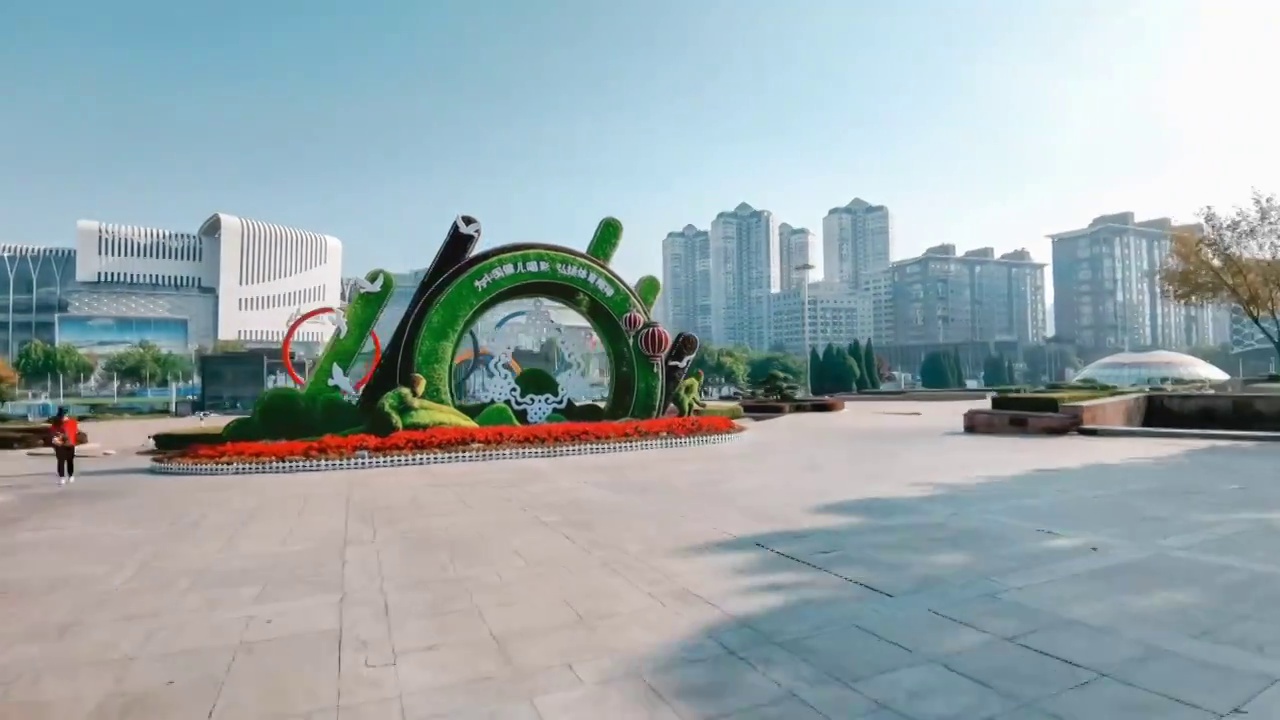 中国辽宁大连奥林匹克广场大范围延时视频素材