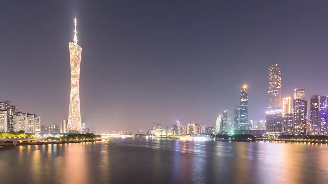 广州CBD天际线日转夜延时美景视频素材