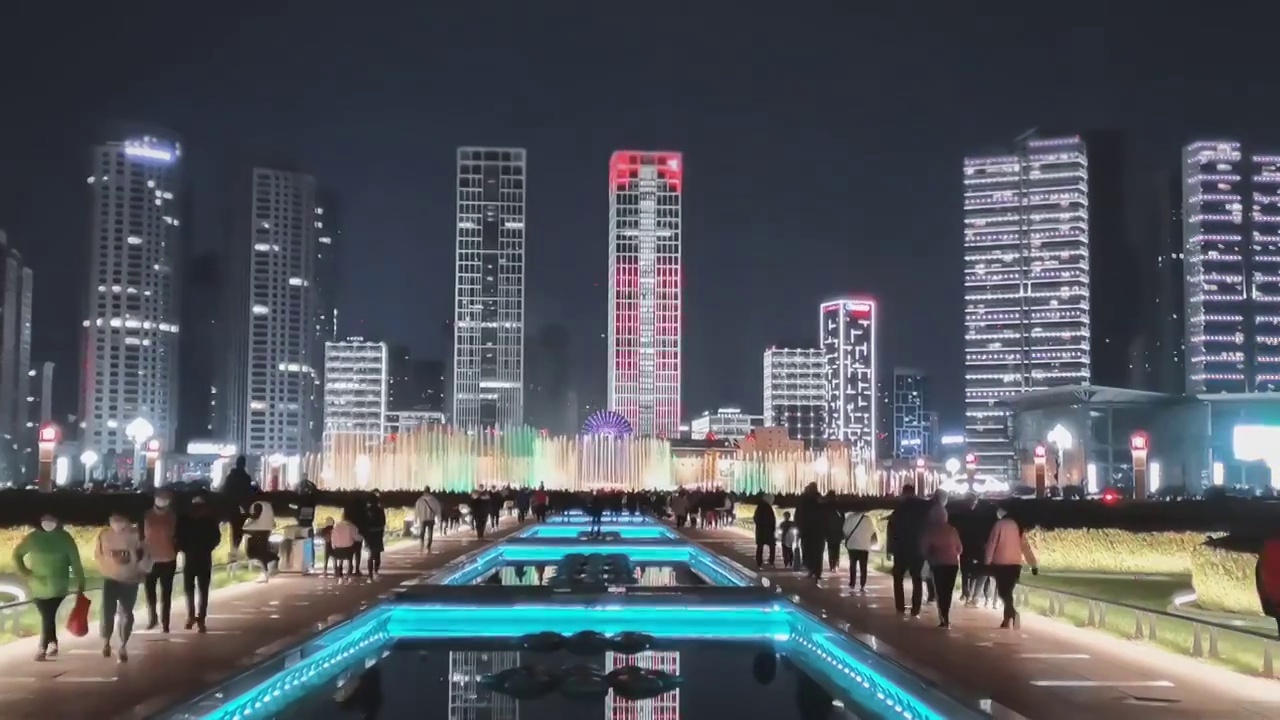 中国辽宁大连星海广场灯光视频下载