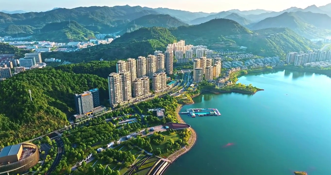 航拍中国杭州千岛湖建筑和山脉自然风光视频素材