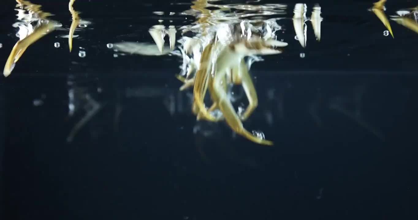 大闸蟹鲜活到清蒸全过程展示蟹黄特写（合集）视频素材