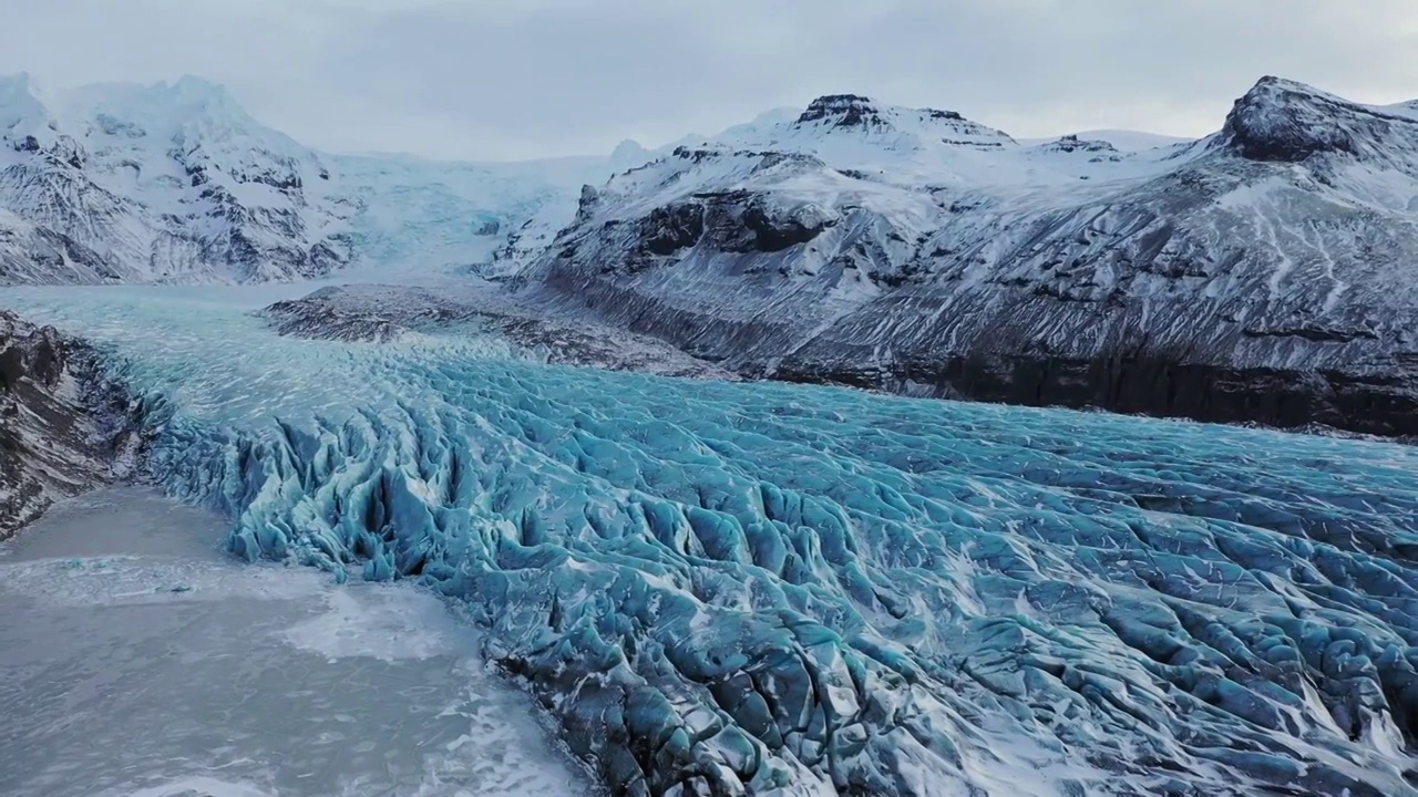 无人机航拍冰岛冰川视频素材