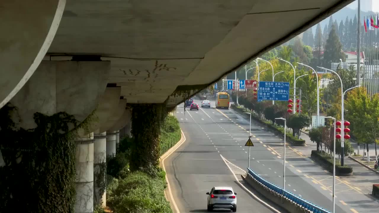 航拍南京新庄立交桥交通车流视频素材