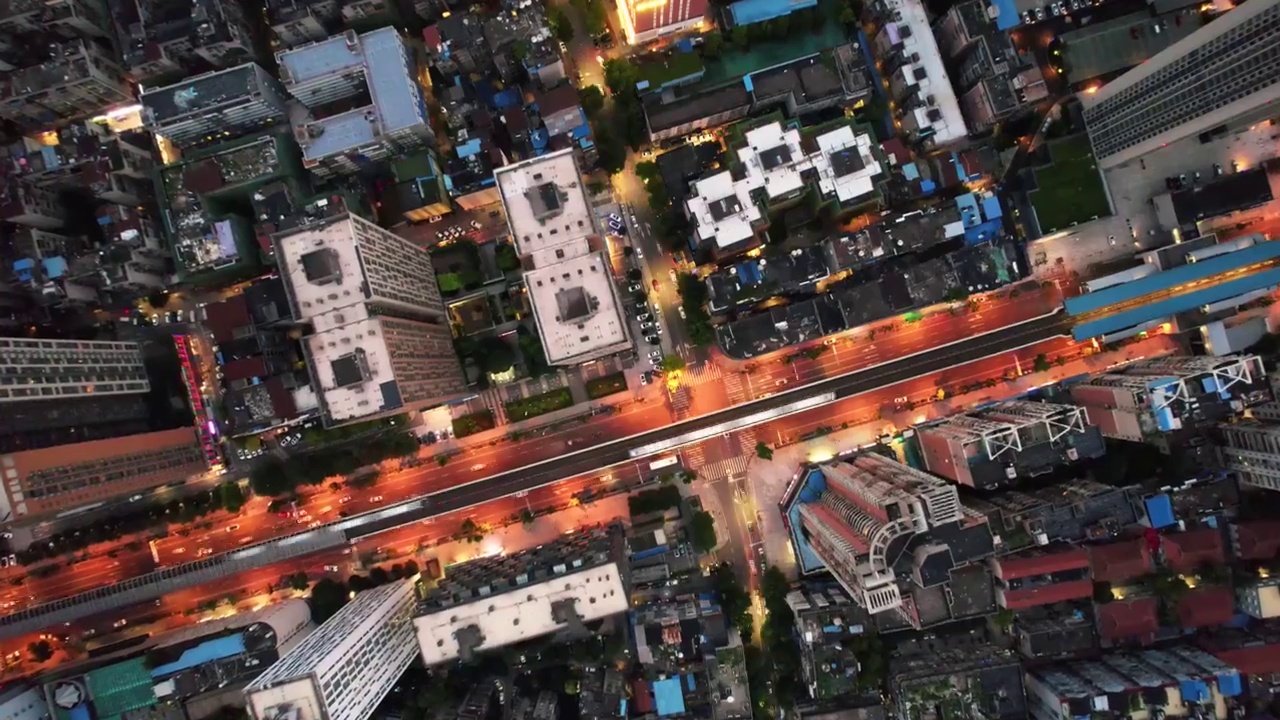 航拍城市夜景交通道路车流视频素材