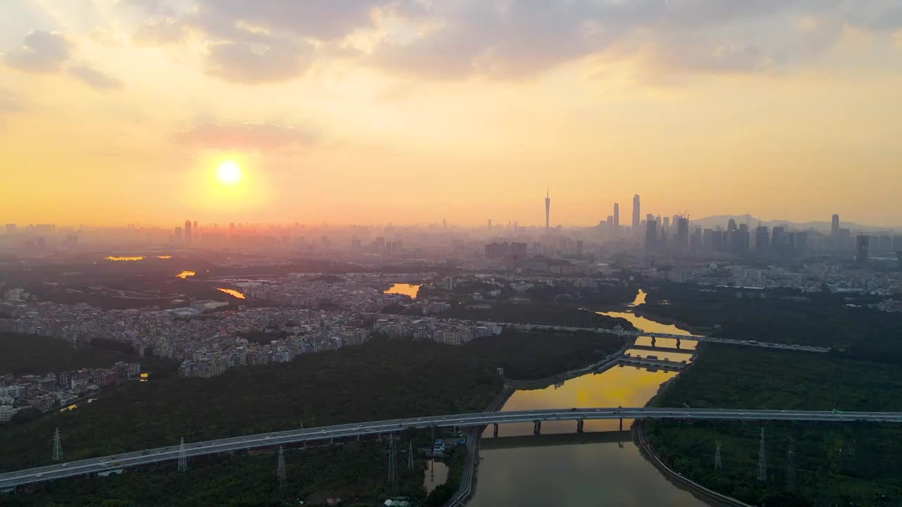 广州海珠小洲村和万亩果园城市生态绿地航拍视频素材